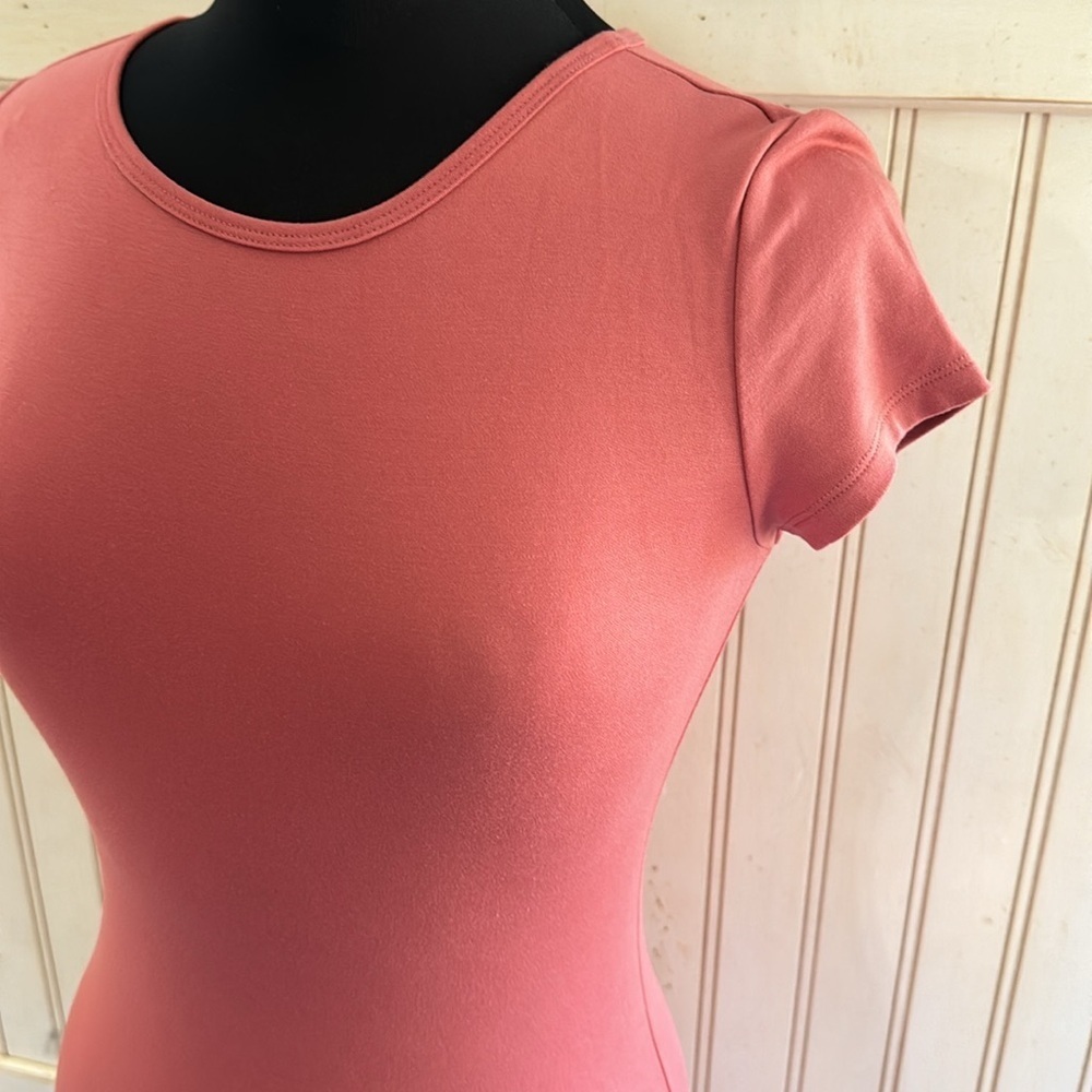 Aritzia Wilfred T-Shirt Dress - Picture 3 of 8